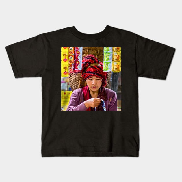 Shampoo Quest. Kids T-Shirt by bulljup